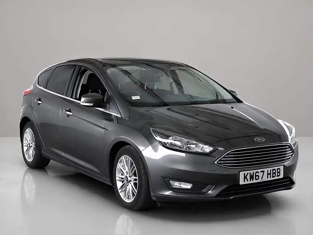 Used 2017 Ford Focus Zetec Edition Grey - Front View