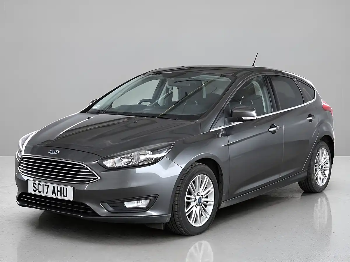 Used 2017 Ford Focus Zetec Edition Grey - Interior and Exterior details 3