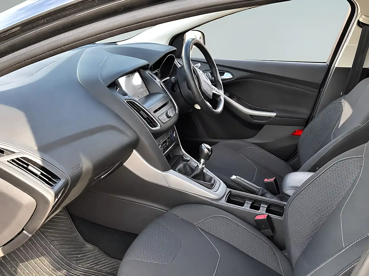 Used 2017 Ford Focus Zetec Edition Grey - Interior and Exterior details 6