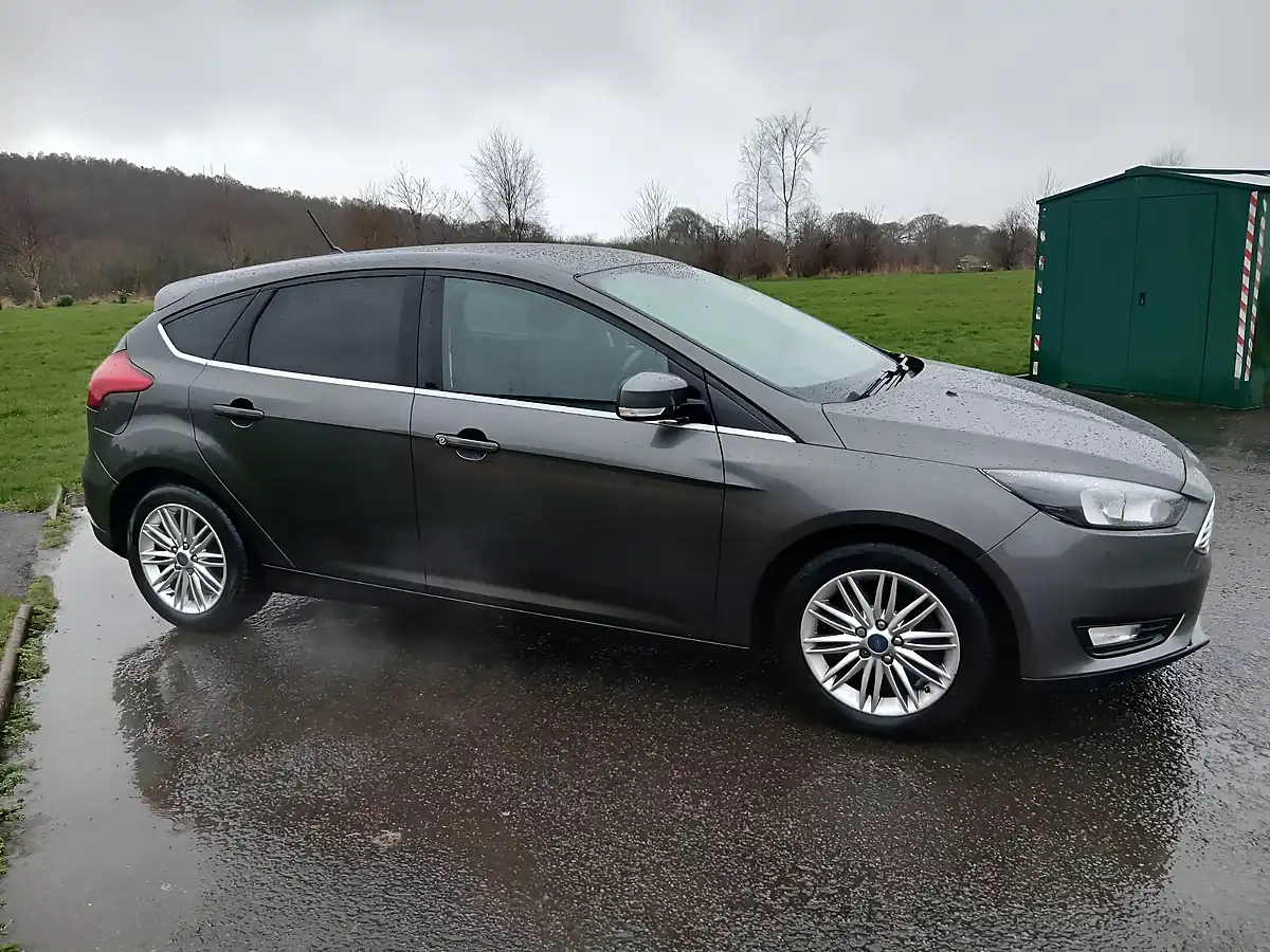 Used 2017 Ford Focus Zetec Edition Grey - Interior and Exterior details 2