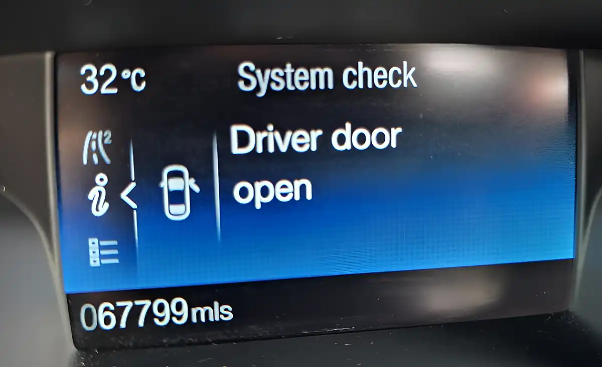 Used 2017 Ford Focus Zetec Edition Magnetic Grey - Interior and Exterior details 14