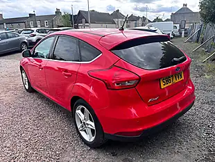 Used 2017 Ford Focus Zetec Edition Red - Interior and Exterior details 10