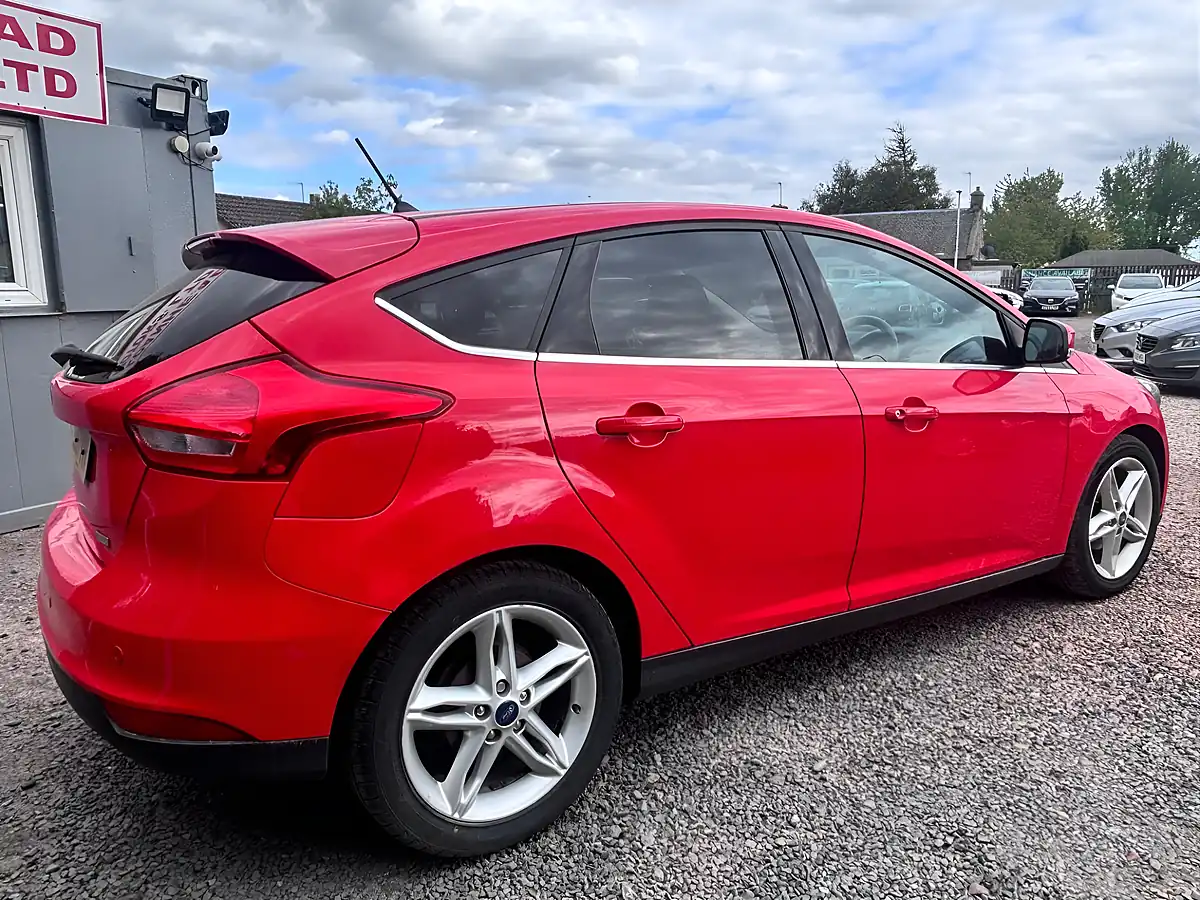 Used 2017 Ford Focus Zetec Edition Red - Interior and Exterior details 14