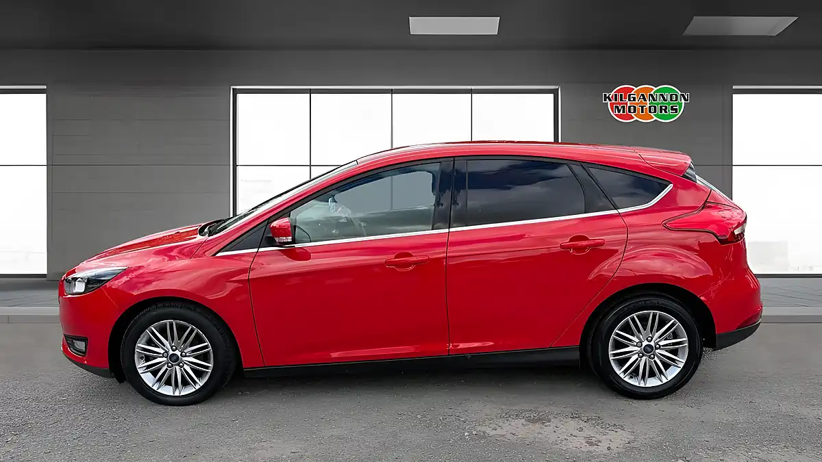 Used 2017 Ford Focus Zetec Edition Red - Interior and Exterior details 3