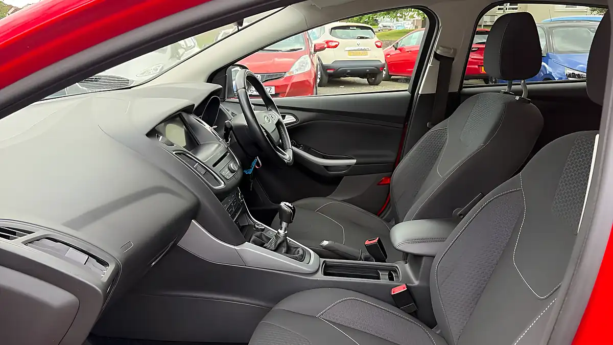 Used 2017 Ford Focus Zetec Edition Red - Interior and Exterior details 6