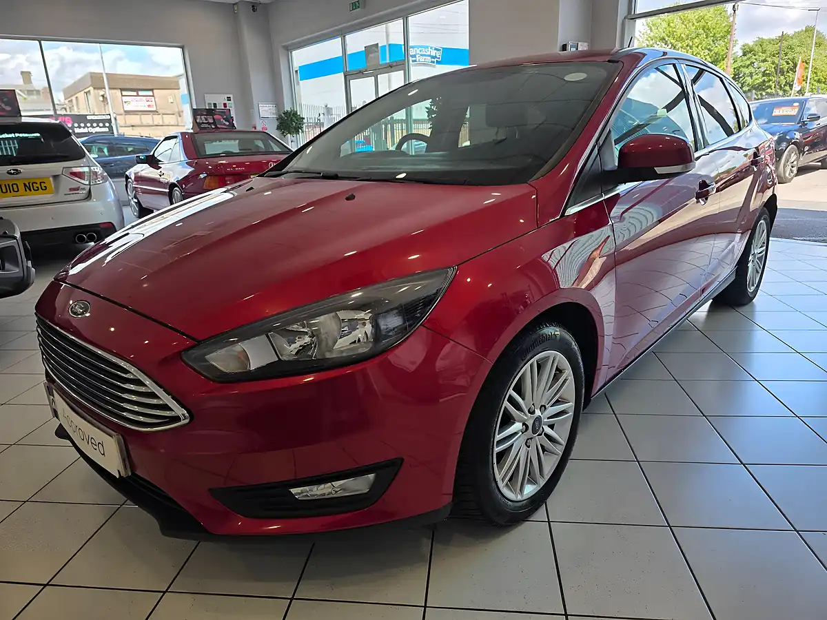 Used 2017 Ford Focus Zetec Edition Red - Interior and Exterior details 3