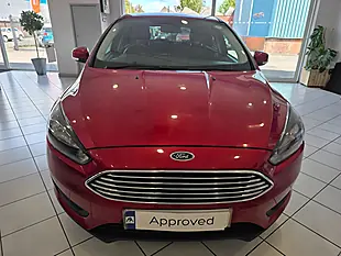 Used 2017 Ford Focus Zetec Edition Red - Interior and Exterior details 5