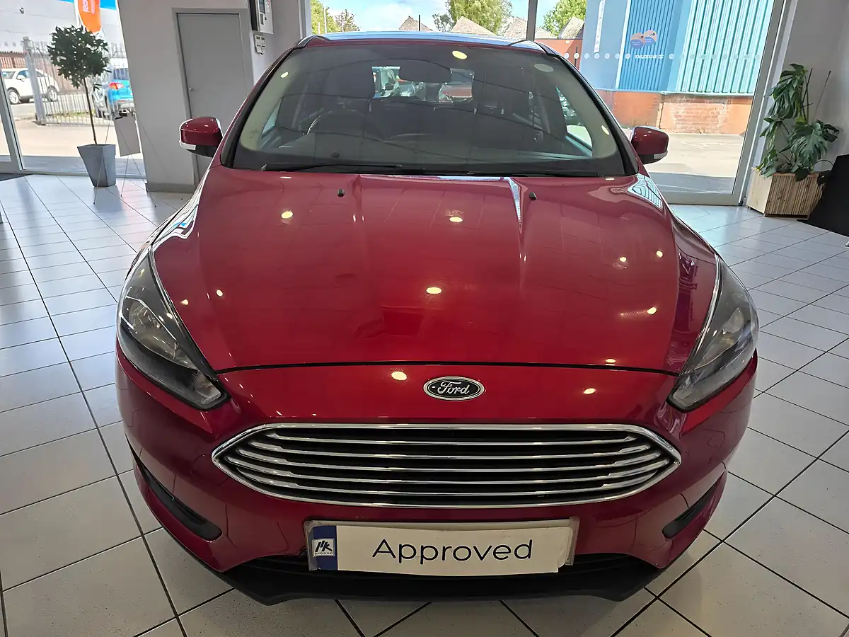 Used 2017 Ford Focus Zetec Edition Red - Interior and Exterior details 5