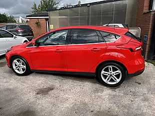 Used 2017 Ford Focus Zetec Edition Red - Interior and Exterior details 6