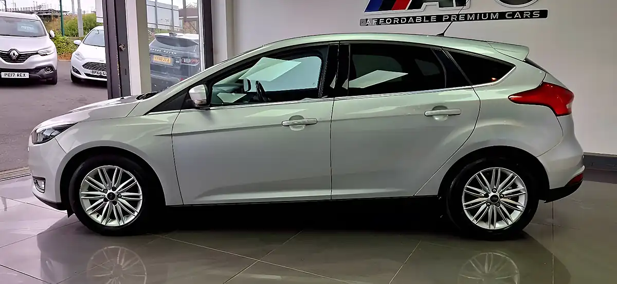 Used 2017 Ford Focus Zetec Edition Silver - Interior and Exterior details 2