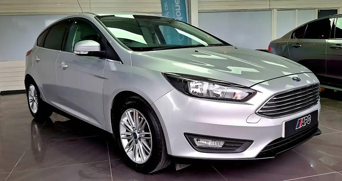 Used 2017 Ford Focus Zetec Edition Silver - Interior and Exterior details 8