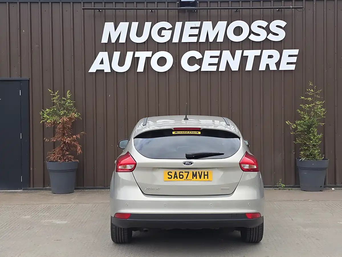 Used 2017 Ford Focus Zetec Edition Silver - Interior and Exterior details 5
