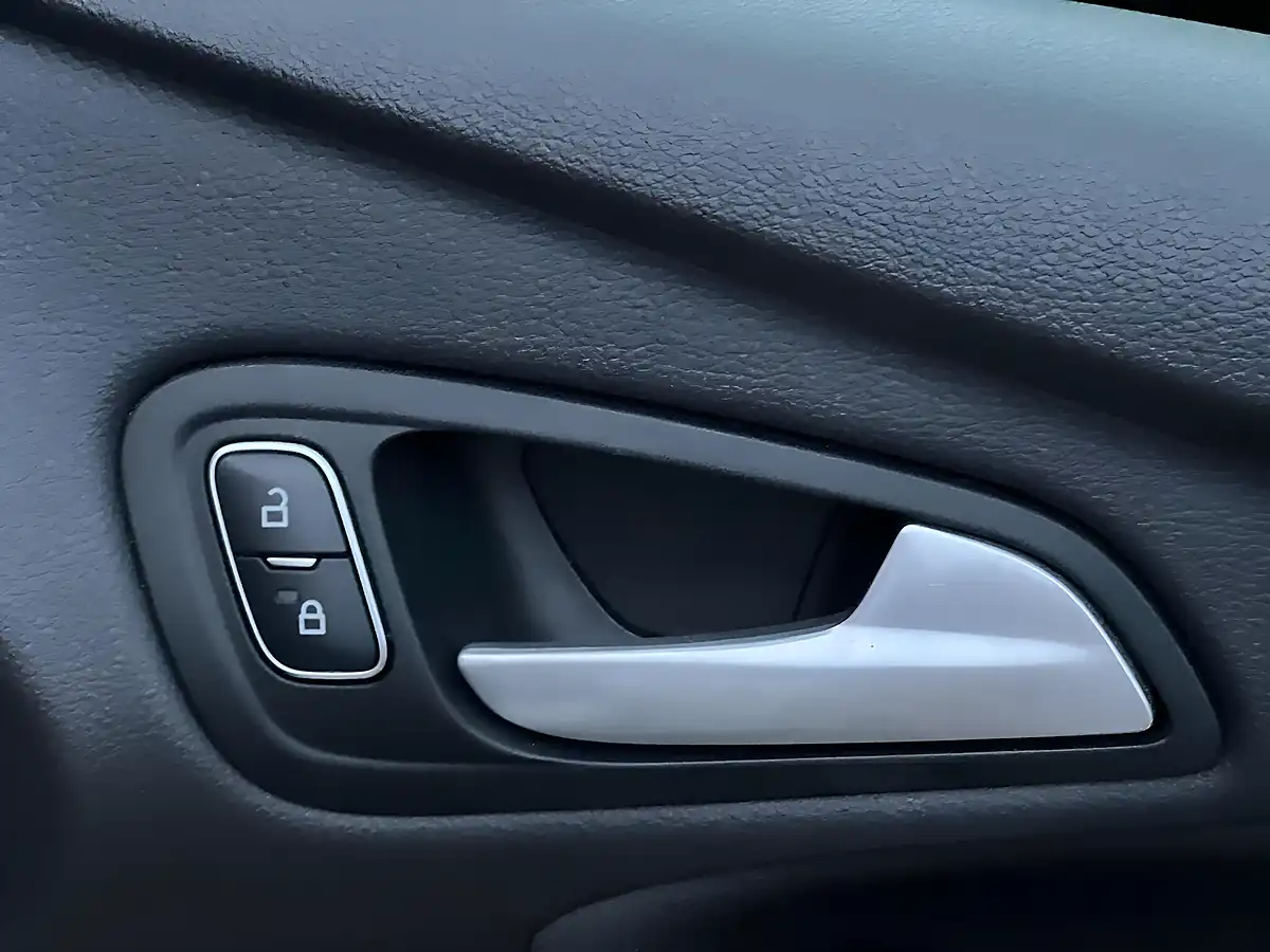 Used 2017 Ford Focus Zetec Edition White - Interior and Exterior details 12