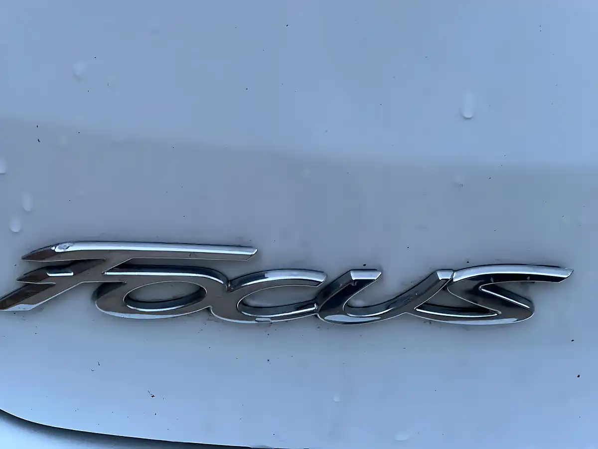 Used 2017 Ford Focus Zetec Edition White - Interior and Exterior details 18