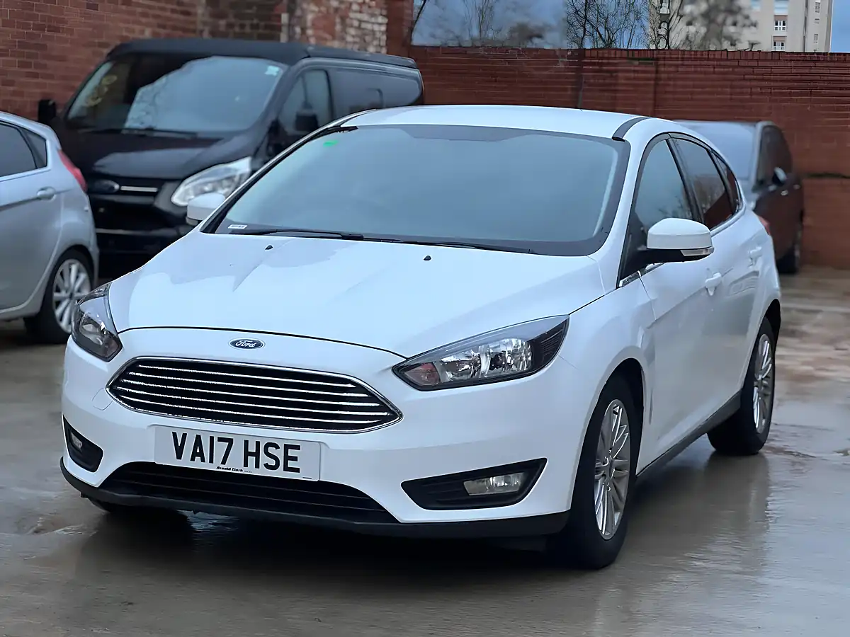 Used 2017 Ford Focus Zetec Edition White - Interior and Exterior details 3