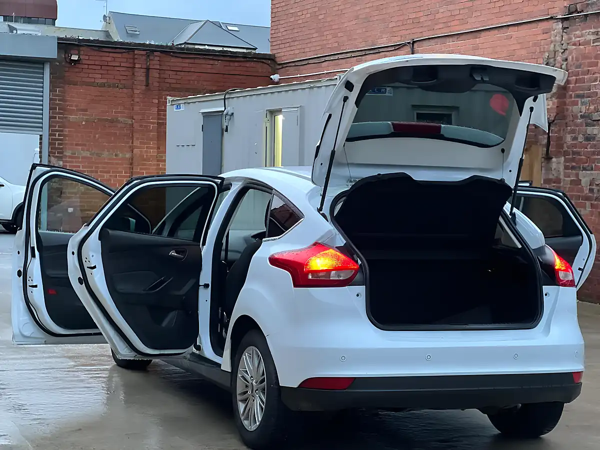 Used 2017 Ford Focus Zetec Edition White - Interior and Exterior details 8