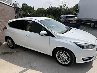 Used 2017 Ford Focus Zetec Edition White - Interior and Exterior details 5