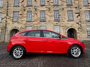 Used 2017 Ford Focus Zetec Red - Interior and Exterior details 8