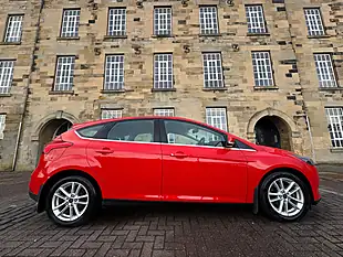 Used 2017 Ford Focus Zetec Red - Interior and Exterior details 9