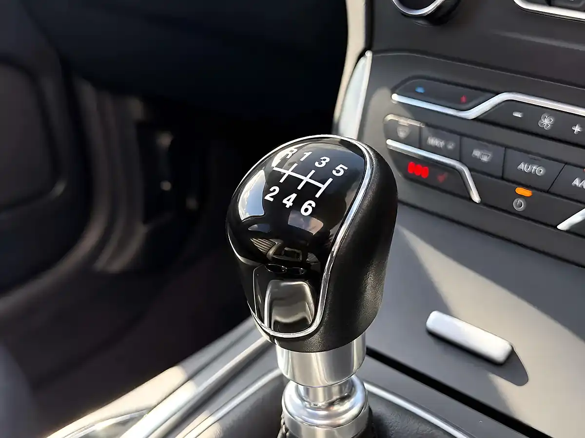 Used 2017 Ford Galaxy Titanium X Blue - Interior and Exterior details 15