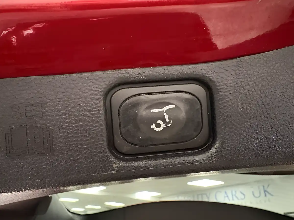 Used 2017 Ford Galaxy Titanium X Red - Interior and Exterior details 10