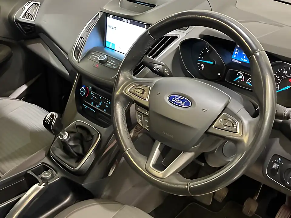 Used 2017 Ford Grand C-Max Titanium Black - Interior and Exterior details 3