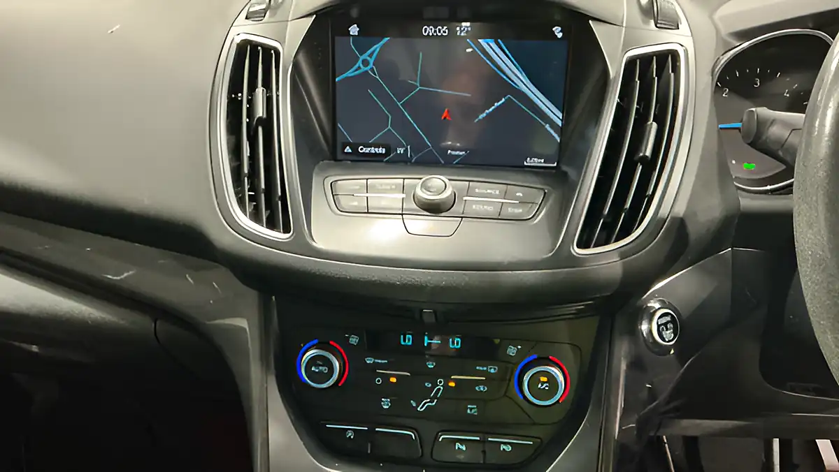 Used 2017 Ford Grand C-Max Titanium Blue - Interior and Exterior details 11