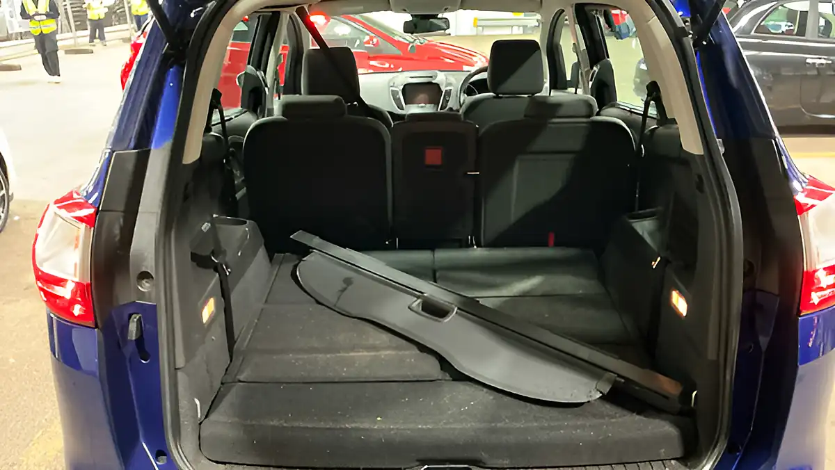 Used 2017 Ford Grand C-Max Titanium Blue - Interior and Exterior details 13