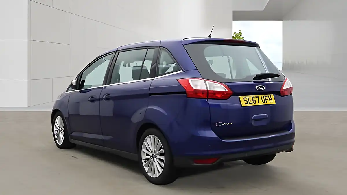 Used 2017 Ford Grand C-Max Titanium Blue - Interior and Exterior details 4