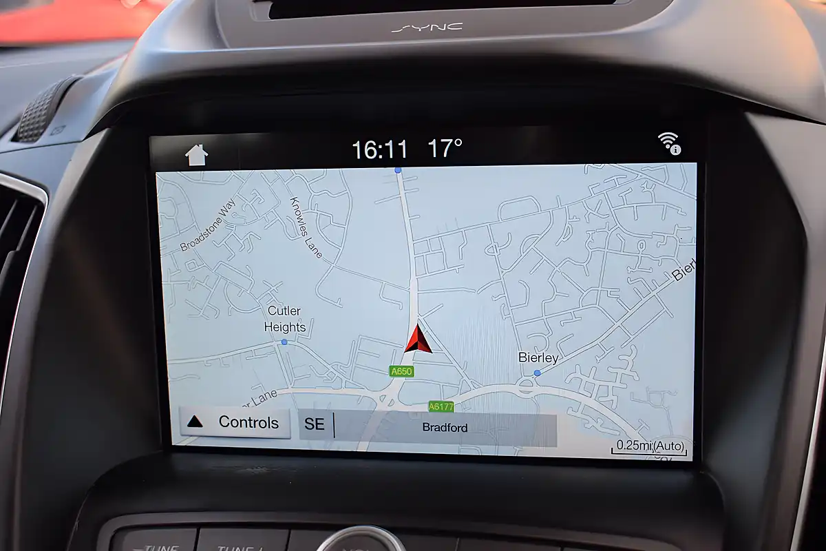 Used 2017 Ford Grand C-Max Titanium Silver - Interior and Exterior details 15