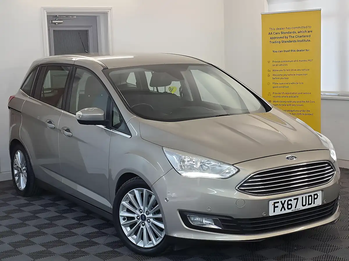 Used 2017 Ford Grand C-Max Titanium Silver - Interior and Exterior details 3