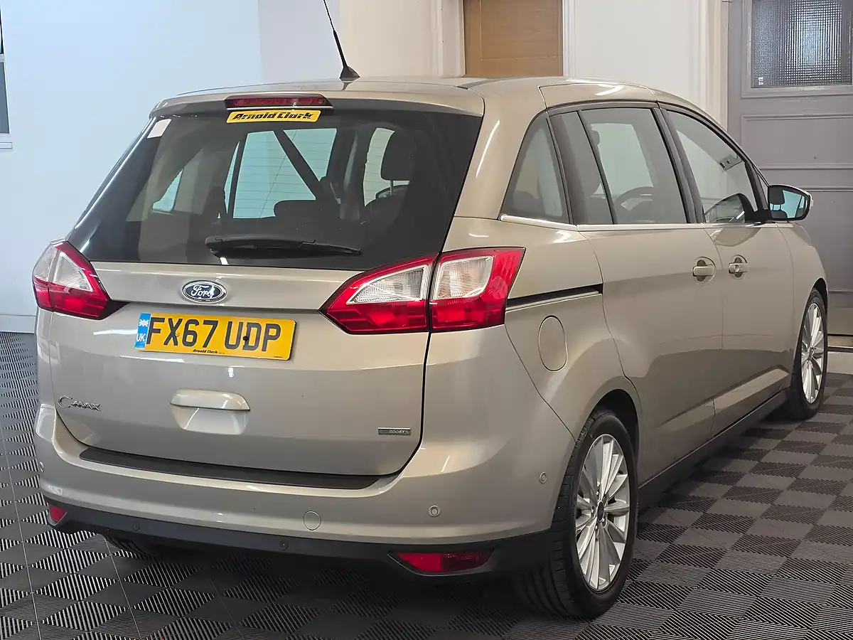 Used 2017 Ford Grand C-Max Titanium Silver - Interior and Exterior details 4