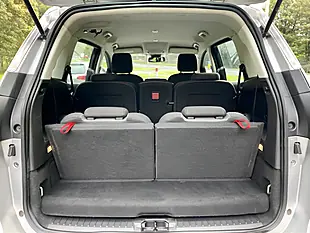 Used 2017 Ford Grand C-Max Titanium Silver - Interior and Exterior details 10