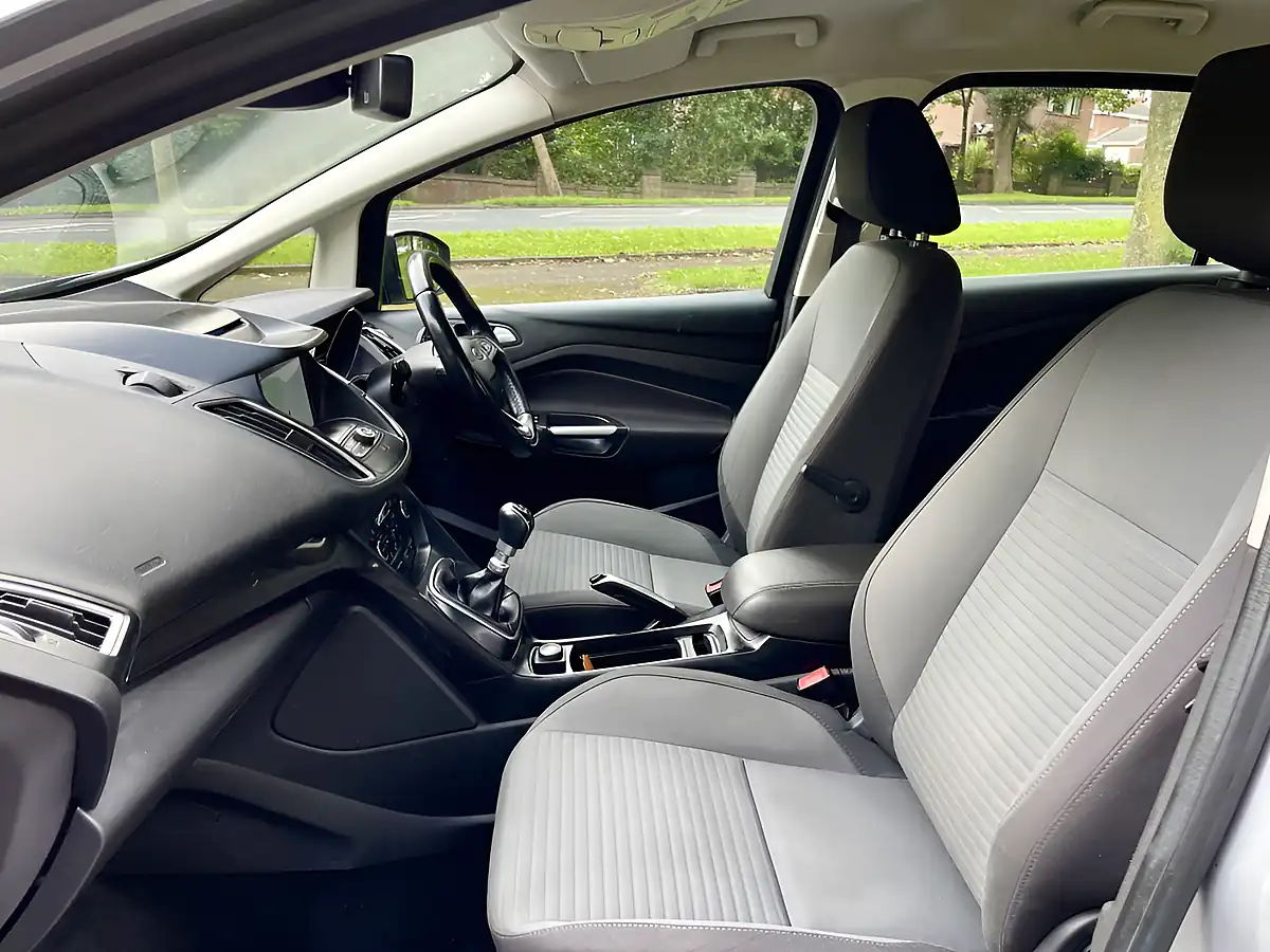 Used 2017 Ford Grand C-Max Titanium Silver - Interior and Exterior details 14