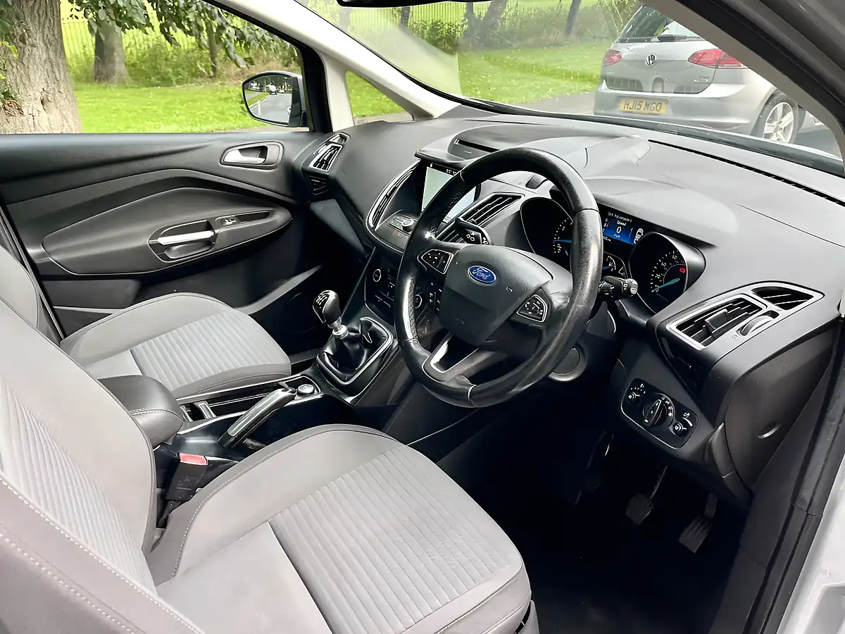 Used 2017 Ford Grand C-Max Titanium Silver - Interior and Exterior details 18