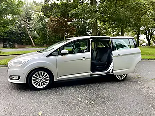 Used 2017 Ford Grand C-Max Titanium Silver - Interior and Exterior details 8