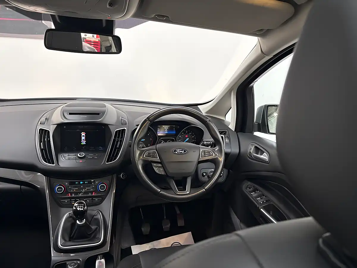 Used 2017 Ford Grand C-Max Titanium X Silver - Interior and Exterior details 15