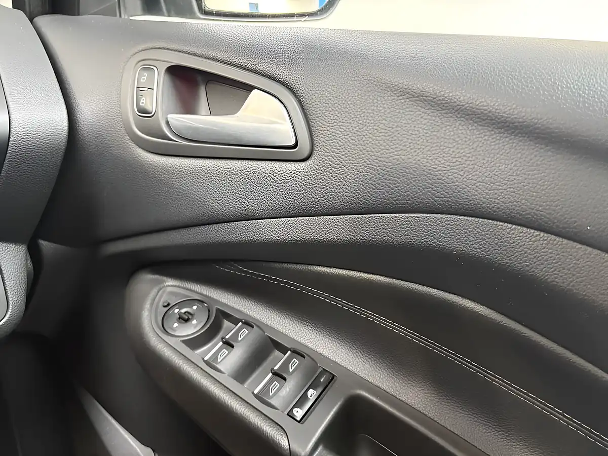 Used 2017 Ford Grand C-Max Titanium X Silver - Interior and Exterior details 16