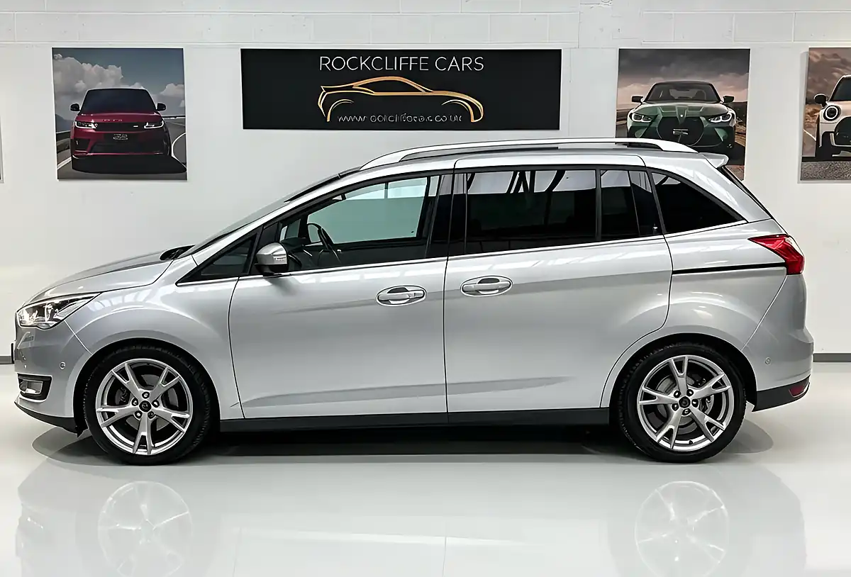 Used 2017 Ford Grand C-Max Titanium X Silver - Interior and Exterior details 3