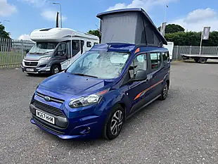 Used 2017 Ford Grand Tourneo Connect Zetec Blue - Interior and Exterior details 3