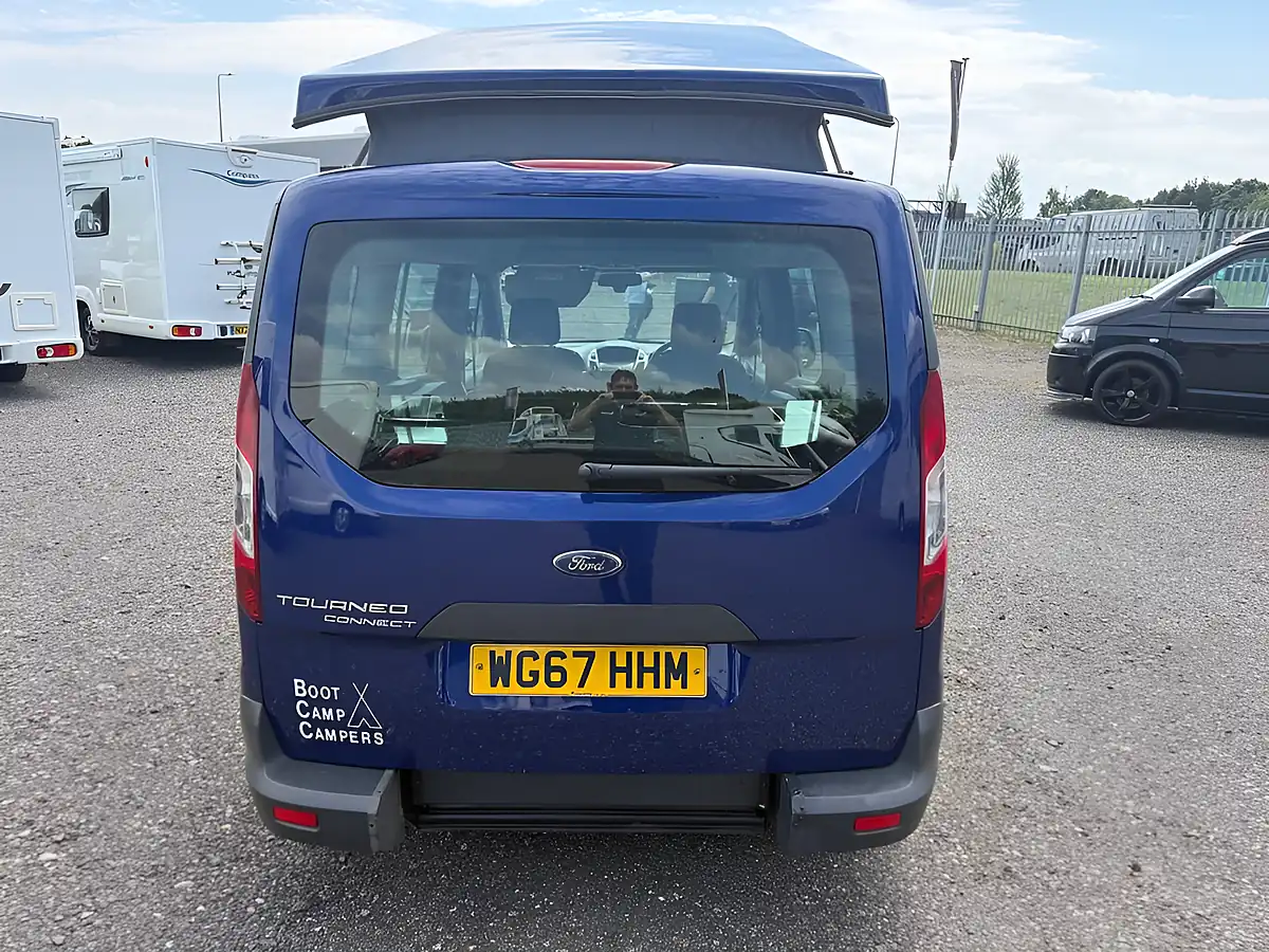 Used 2017 Ford Grand Tourneo Connect Zetec Blue - Interior and Exterior details 6