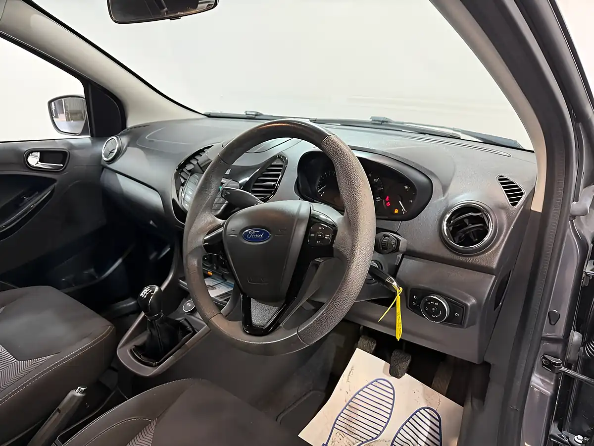 Used 2017 Ford Ka+ Studio Grey - Interior and Exterior details 11