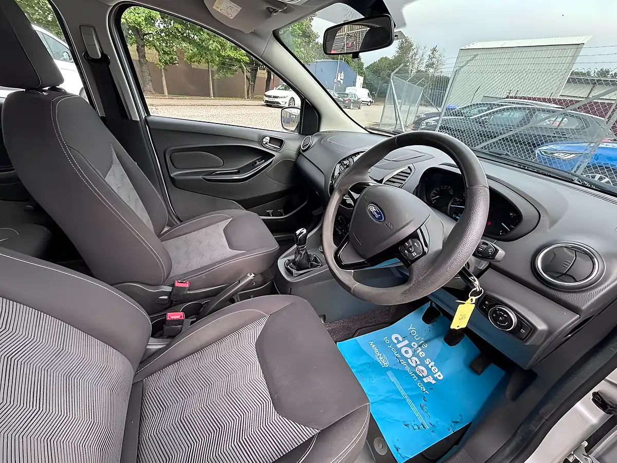 Used 2017 Ford Ka+ Studio Silver - Interior and Exterior details 15