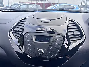 Used 2017 Ford Ka+ Studio Silver - Interior and Exterior details 16