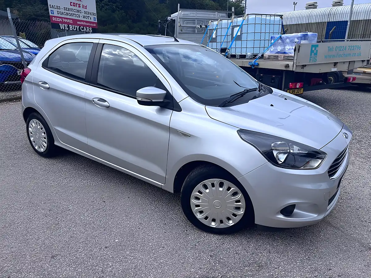 Used 2017 Ford Ka+ Studio Silver - Interior and Exterior details 5