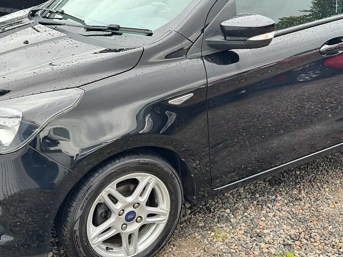 Used 2017 Ford Ka+ Zetec Black - Interior and Exterior details 10