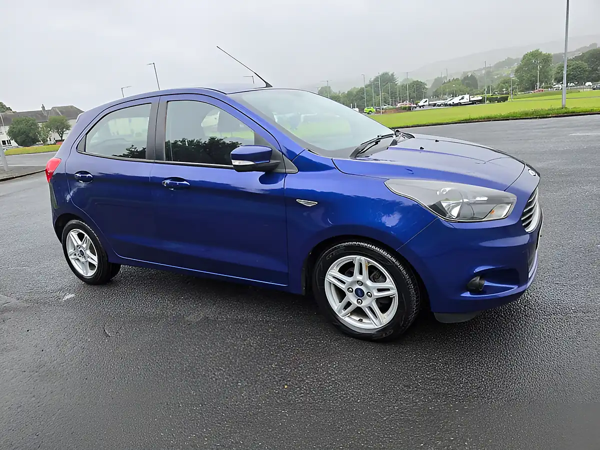 Used 2017 Ford Ka+ Zetec Blue - Interior and Exterior details 4