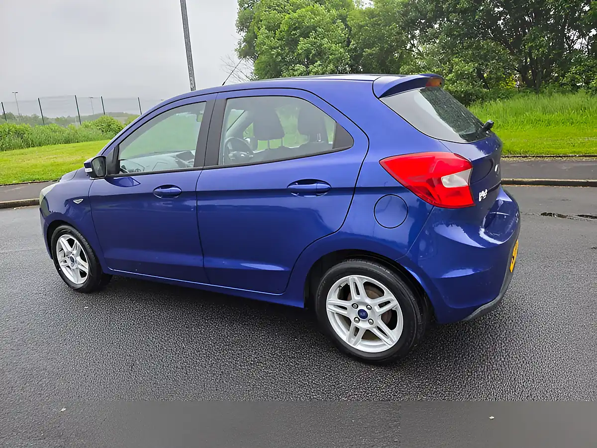 Used 2017 Ford Ka+ Zetec Blue - Interior and Exterior details 7