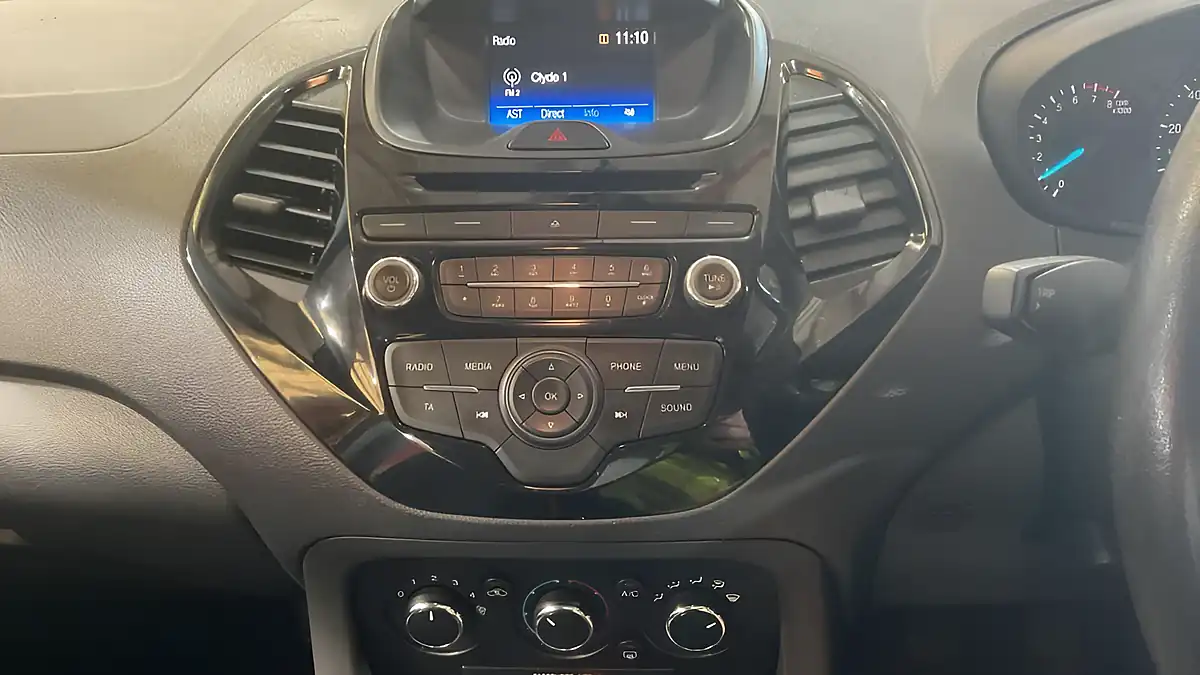Used 2017 Ford Ka+ Zetec Gold - Interior and Exterior details 13