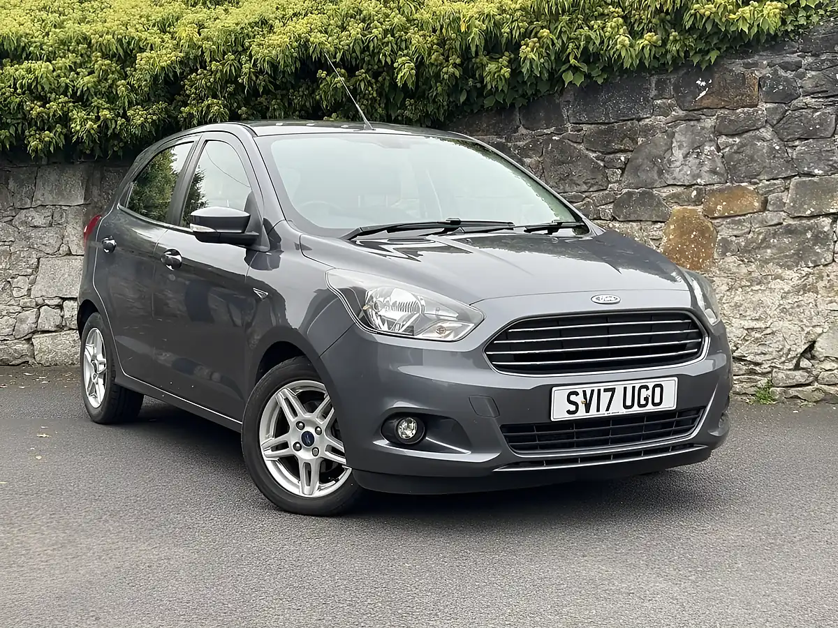 Used 2017 Ford Ka+ Zetec Grey - Front View